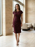 Robe midi moulante en tissu riche pour femme | Design cache-cœur sculpté élégant pour occasions formelles